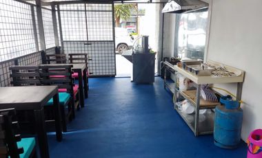Venta de Negocio de Restaurante Funcionando Sector El Triangulo Valle de los Chillos