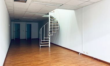 PR15758 Loca en arriendo en el sector Barrio Colombia, Medellin