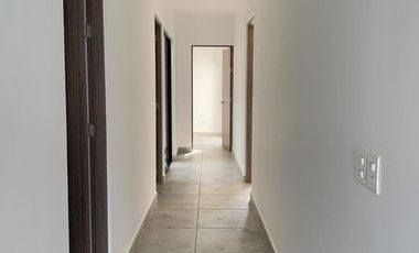 DEPARTAMENTO EN RENTA EN MANAHAL CARLOTA  2 RECS, 2 BAÑOS, ALBERCA