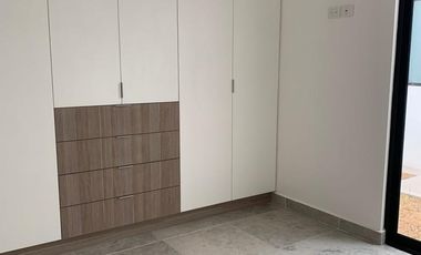 DEPARTAMENTO EN RENTA EN MANAHAL CARLOTA  2 RECS, 2 BAÑOS, ALBERCA