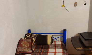 RENTO HABITACIÓN AMPLIA EN CALLE CUAUTLA $3,500