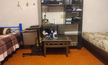 RENTO HABITACIÓN AMPLIA EN CALLE CUAUTLA $3,500