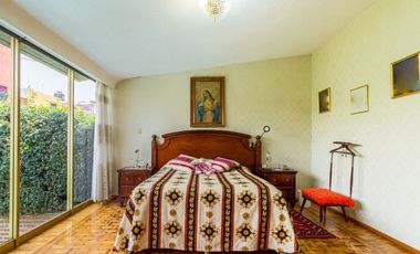 VENTA DE CASA EN VILLA COAPA CON ESPACIOS AMPLIOS Y EXCELENTE ILUMINACIÓN