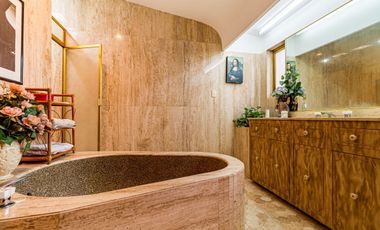VENTA DE CASA EN VILLA COAPA CON ESPACIOS AMPLIOS Y EXCELENTE ILUMINACIÓN