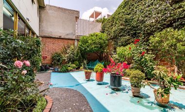 VENTA DE CASA EN VILLA COAPA CON ESPACIOS AMPLIOS Y EXCELENTE ILUMINACIÓN