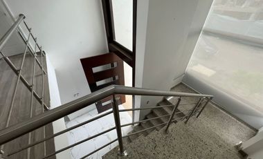 CASA AMOBLADA DE ALQUILER EN LA ARBOLEDA - CIUDAD CELESTE