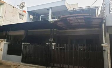 Rumah Dijual di Petukangan Selatan Jakarta Selatan Dekat RSUD Pesanggrahan