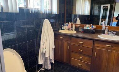 Casa - Terreno en venta para Edificio 976m2T Av. Ordóñez Lasso Cuenca