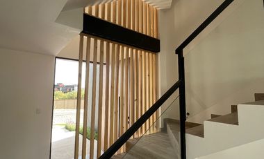 CASA EN VENTA DE OPORTUNIDAD