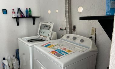 Loft 4to. nivel servicios incluidos, roof garden vista hacía los Volcanes