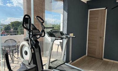 Loft 4to. nivel servicios incluidos, roof garden vista hacía los Volcanes