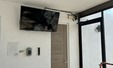 Loft 4to. nivel servicios incluidos, roof garden vista hacía los Volcanes