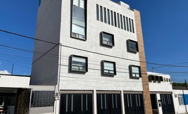 Loft 4to. nivel servicios incluidos, roof garden vista hacía los Volcanes