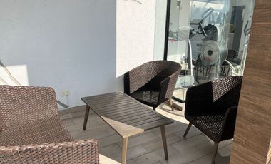 Loft 4to. nivel servicios incluidos, roof garden vista hacía los Volcanes