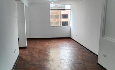 Venta De Duplex Ubicado En Cercado De Lima