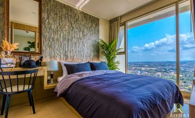 Sale Luxury Beachfront Condominium  Fully Furnished as Picture , Ready To Move In, Pattaya