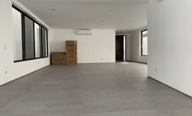 4 Bedroom residential property for rent in San Lorenzo, Makati