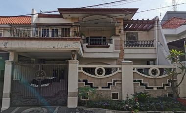 Dijual Cepat Termurah Rumah 2 lantai di Nginden Intan Surabaya