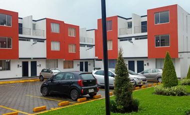 Casa de VENTA Sector Nueva Ahurora a 2 Cuadras de la Av. Mariscal Sucre, Sur de Quito
