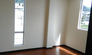 Casa de VENTA Sector Nueva Ahurora a 2 Cuadras de la Av. Mariscal Sucre, Sur de Quito