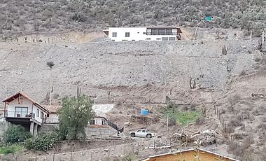SE VENDE TERRENO LADERA DE CERRO LA BATALLA ,CALERA DE TANGO DE 5.500 M2 EN  UF 900   $35.500.000