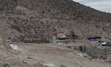 SE VENDE TERRENO LADERA DE CERRO LA BATALLA ,CALERA DE TANGO DE 5.500 M2 EN  UF 900   $35.500.000