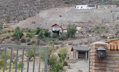 SE VENDE TERRENO LADERA DE CERRO LA BATALLA ,CALERA DE TANGO DE 5.500 M2 EN  UF 900   $35.500.000