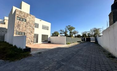 terreno en privada en la colonia lazaro cardenas ubicado cerca de sportika metepec