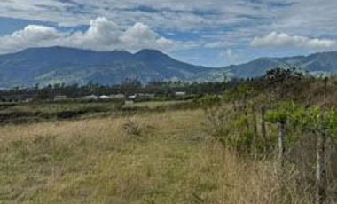 Terreno de venta en Cotacachi sector Cuicocha, 3 ha