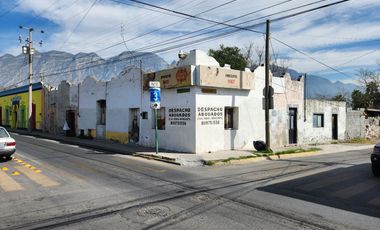 TERRRENO EN VENTA EN EL CENTRO DE SANTA CATARINA