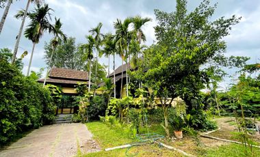 Contemporary 6 Bedroom Lanna Style Property for Sale in Hang Dong