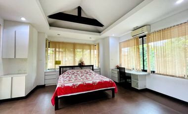 Contemporary 6 Bedroom Lanna Style Property for Sale in Hang Dong