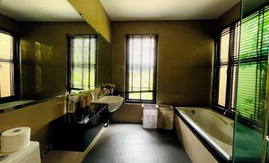 Contemporary 6 Bedroom Lanna Style Property for Sale in Hang Dong