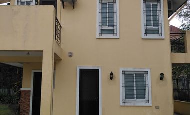 3 bedroom villas beside the golf course for Lease in Silang, Cavite