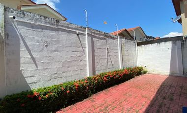 Ciudad Celeste, Se renta linda Casa 3 dormitorios Sin muebles