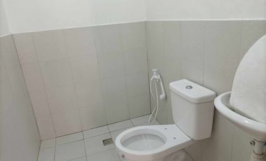 Agus duplex house with 3 bedrooms unfurnished inside the subdivision