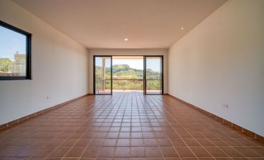 Casa con hermosa vista al oceano a unos minutos de Playa La Mision, Ensenada