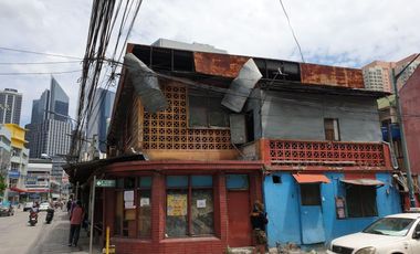 For Lease: Commercial Space with Parking in Dela Rosa, Makati City