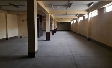 VENDO TERRENO COMERCIAL EN JIRON CHOTA -  CERCADO DE LIMA