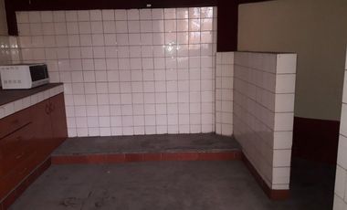 VENDO TERRENO COMERCIAL EN JIRON CHOTA -  CERCADO DE LIMA
