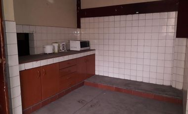 VENDO TERRENO COMERCIAL EN JIRON CHOTA -  CERCADO DE LIMA