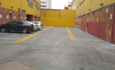 VENDO TERRENO COMERCIAL EN JIRON CHOTA -  CERCADO DE LIMA