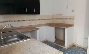 Casa de alquiler en la Urb. Valle Alto, Vía a la Costa, 3 dormitorios.