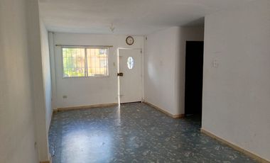 Casa de alquiler en la Urb. Valle Alto, Vía a la Costa, 3 dormitorios.