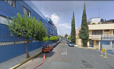 HERMOSA CASA EN REMATE!!! CAFETALES, COYOACÁN. EXCELENTE UBICACION !!!