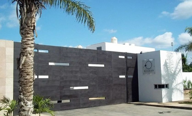 Venta De Casa De Recuperación Bancaria En Fracc Bogdán Cholul Mérida Norte. Fm17