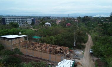 Lotes desde 200 m²: Vive en un ambiente seguro y familiar, perfecto para criar a tus hijos y disfrutar de una vida tranquila.