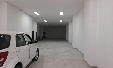 PR17717 Local independiente en arriendo en el sector Los Naranjos