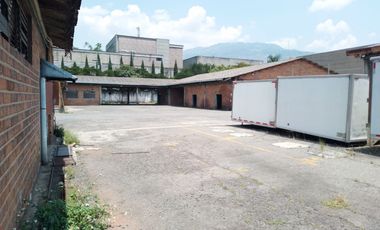 PR21869 Lote independiente en arriendo en el sector Caribe