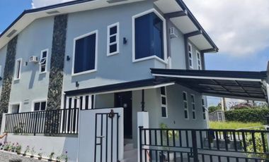 Fully Furnished. Tagaytay 3 Story Duplex House for Sale with Pool.